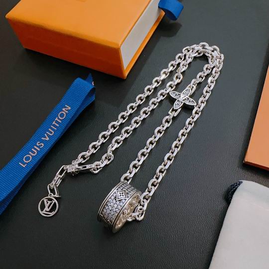 LV Necklace 11lyh234